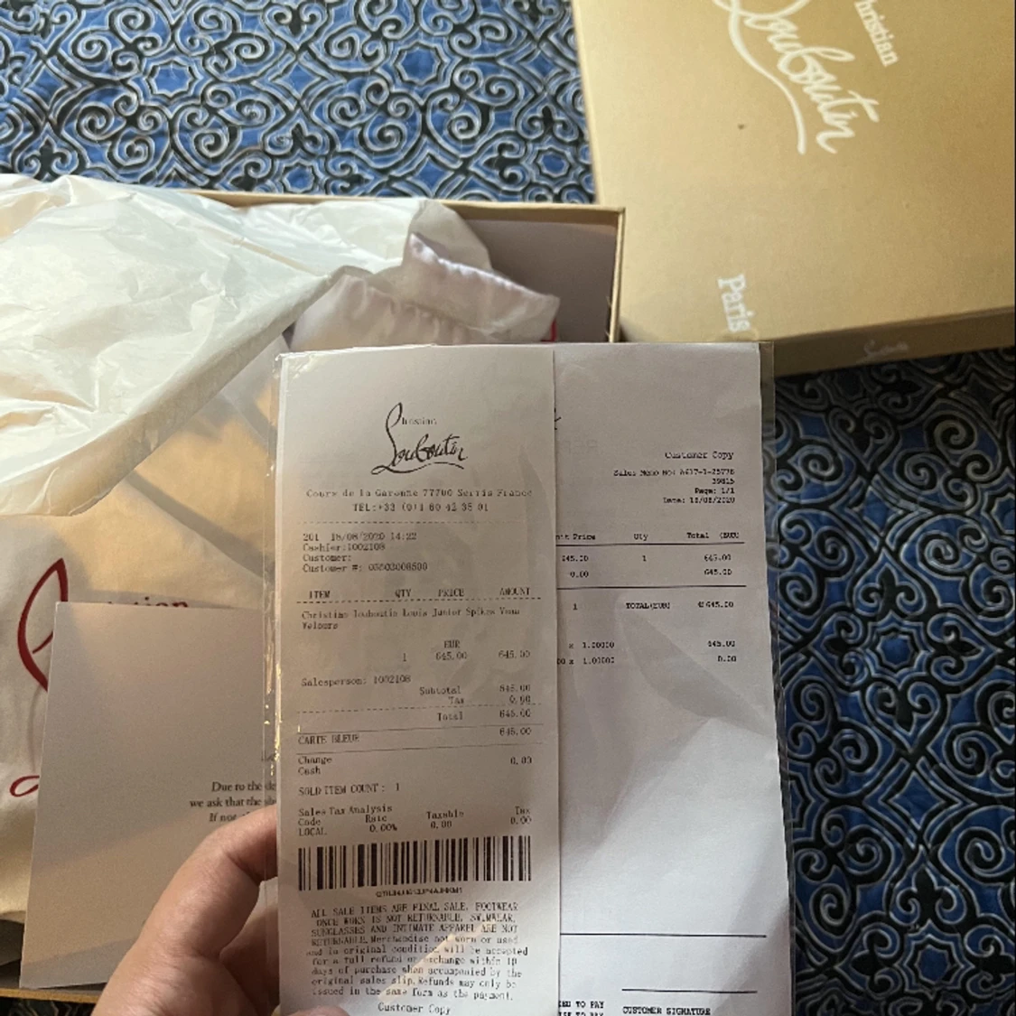 Christain Louboutin - 91