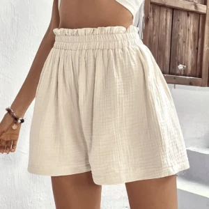 Beige shorts  - Helt nya, strl M