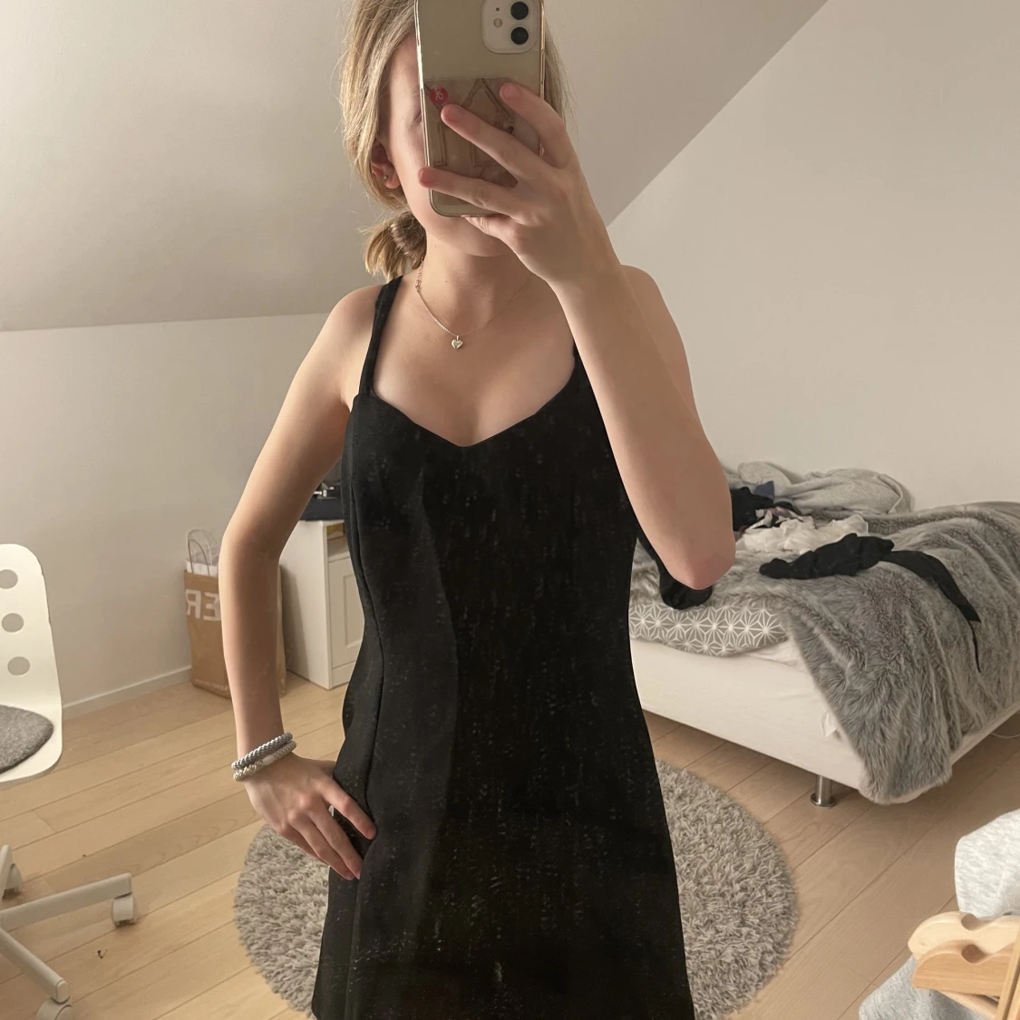 En super söt kläning  - 90