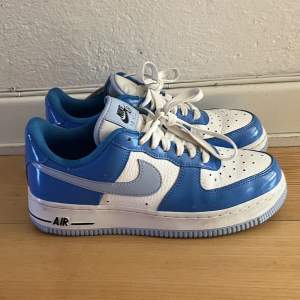 Nike Air Force. Fint skick! 