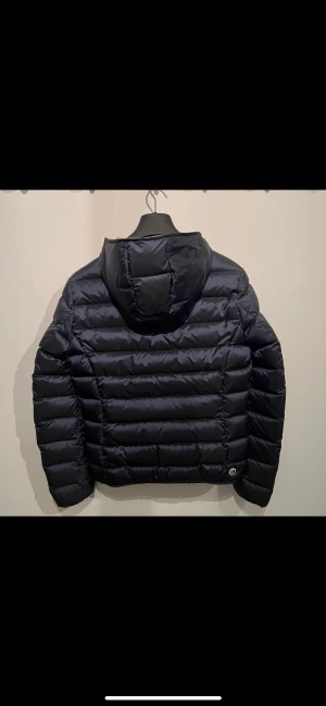 Colmar jacka blå - Använd få gånger, som ny. Storlek S