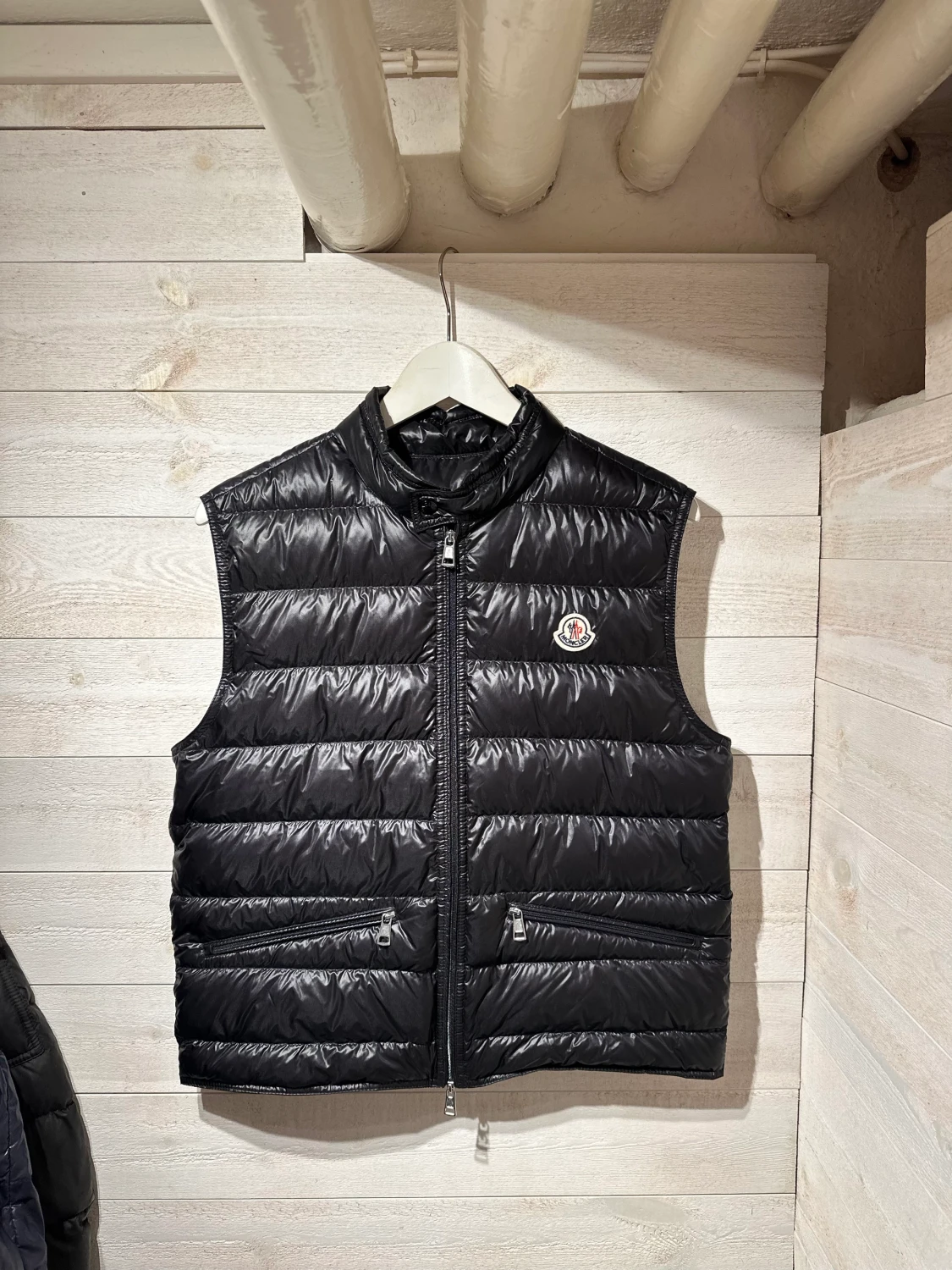 Moncler gui svart