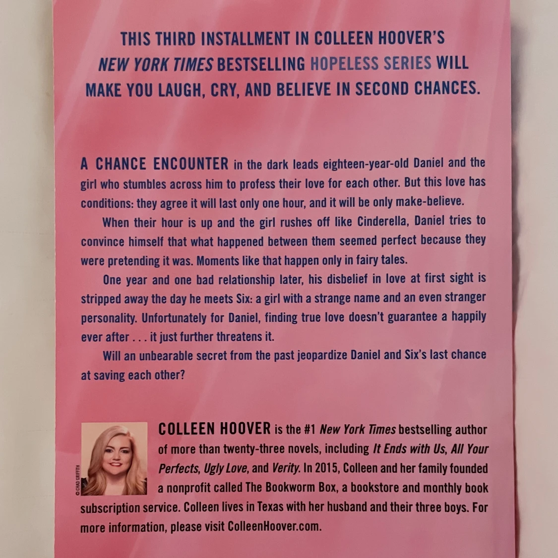 ”Finding Cinderella” av Colleen Hoover - 90