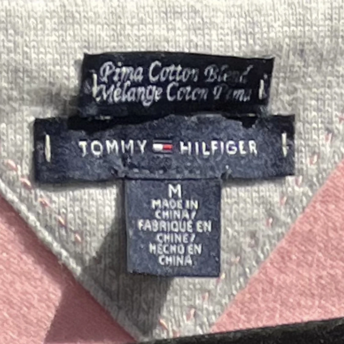 Tommy Hilfiger  - 90