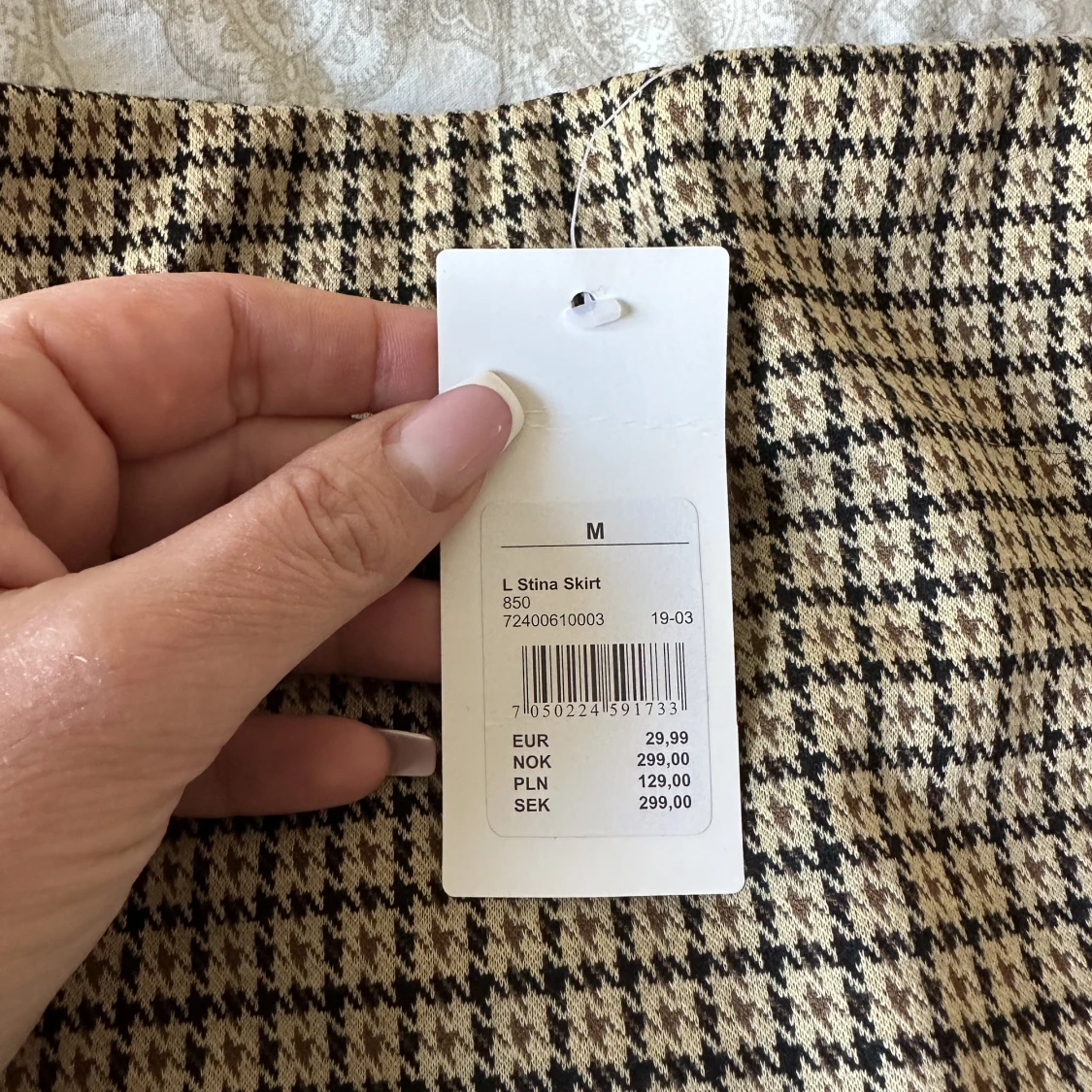 Högmidjad kjol - 90