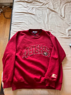 4Rngs Sweatshirt  - Köpt på beyond retro för 479kr 