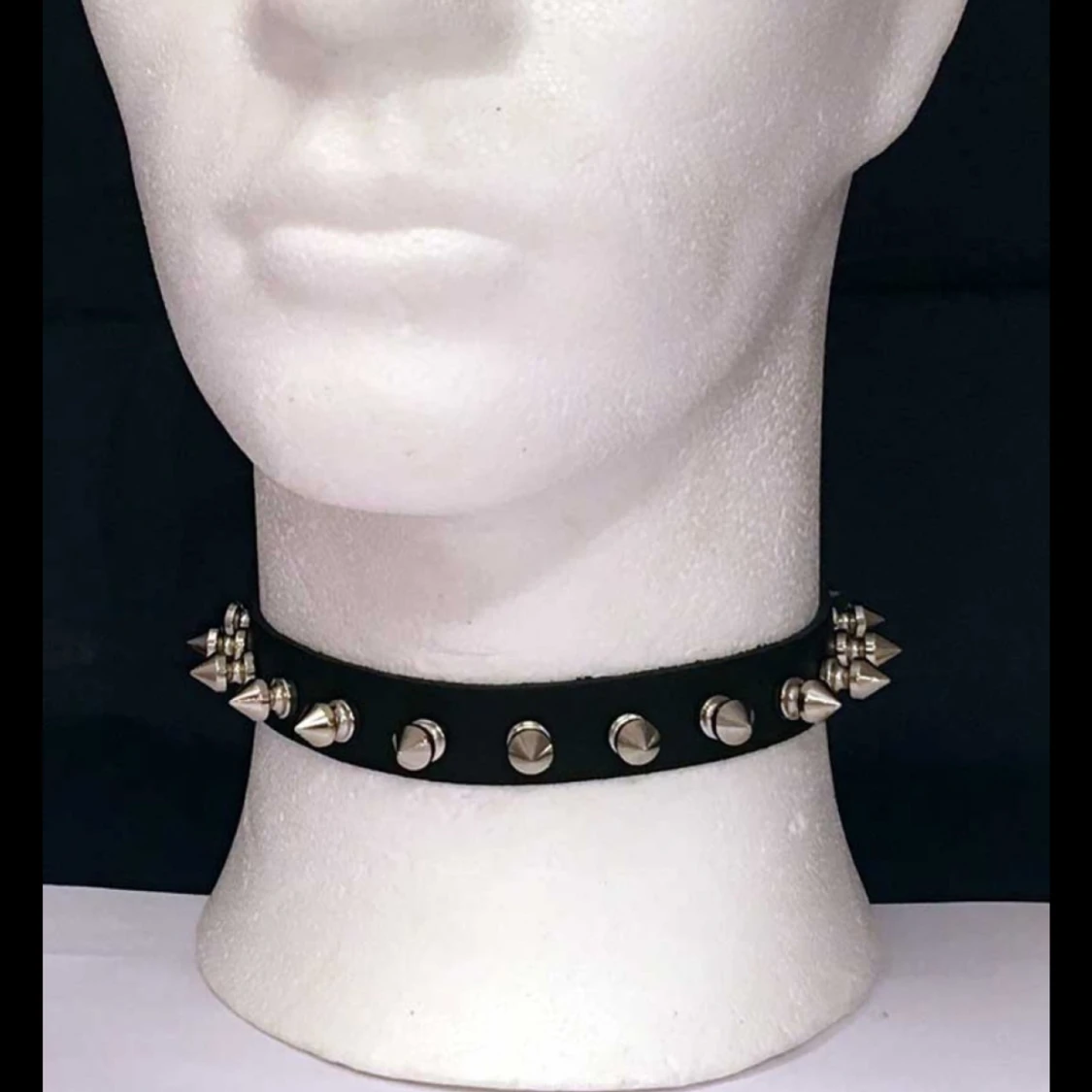 spike choker