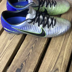 Neymar jr nike skor - Vi kan också byta för något om ni vill
