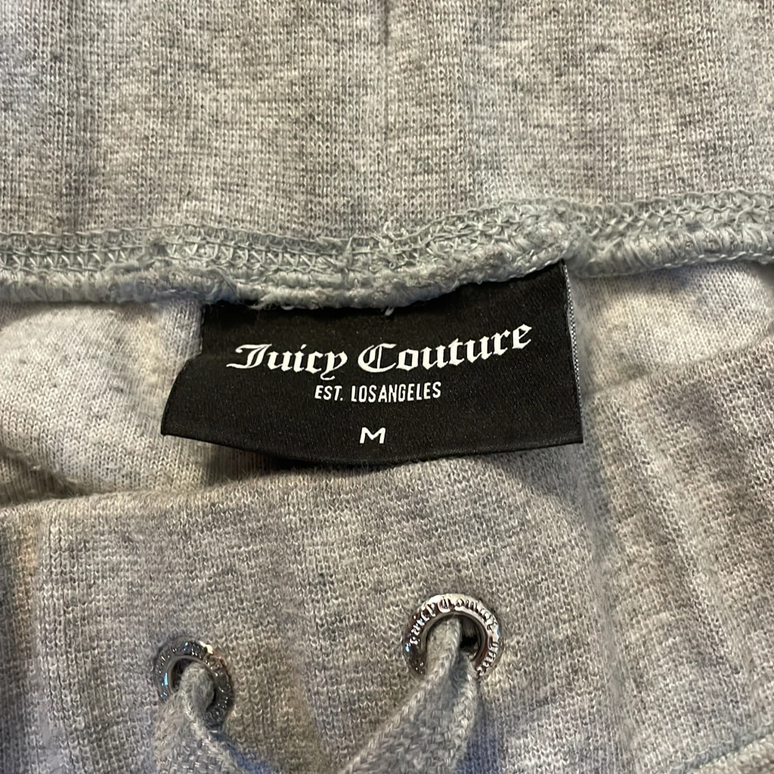 Grå juicy couture byxor - 91
