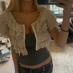 Bolero🥰 - Så fin bolero🩷 kommer inte till användning längre där för säljer jag🥰