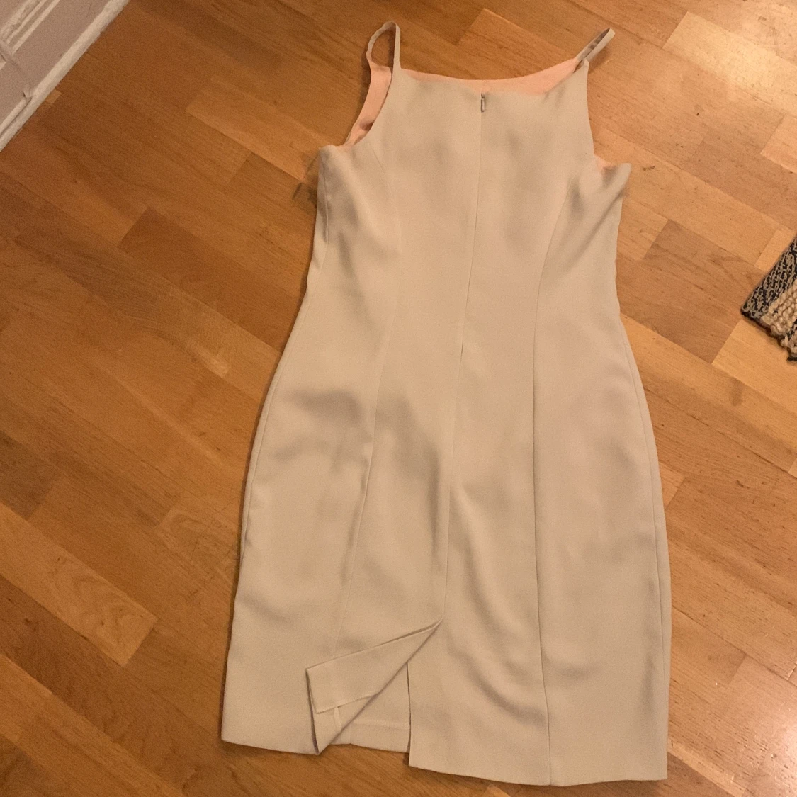 Beige klänning 90-tal - 90