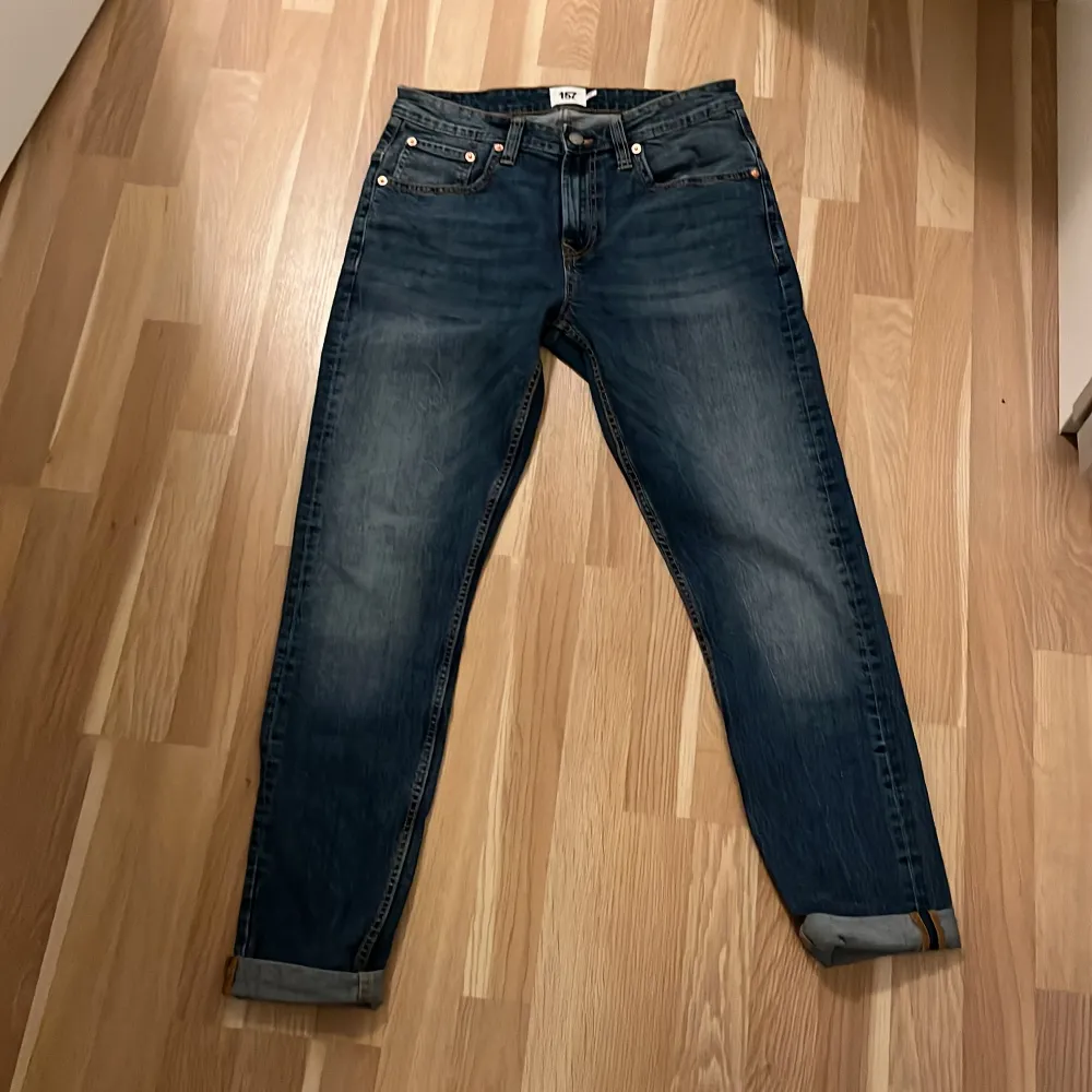 Bara provad Säljs på grund av missnöjd färg Köpt för 300. Jeans & Byxor.