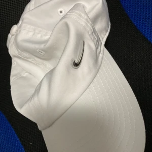 Nike keps - Nike keps  Använd halvår 