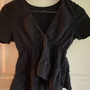 Topp - Ett jätte fin topp från shein , köpt för länge sedan men har använt max 3, 4 gånger 🥰