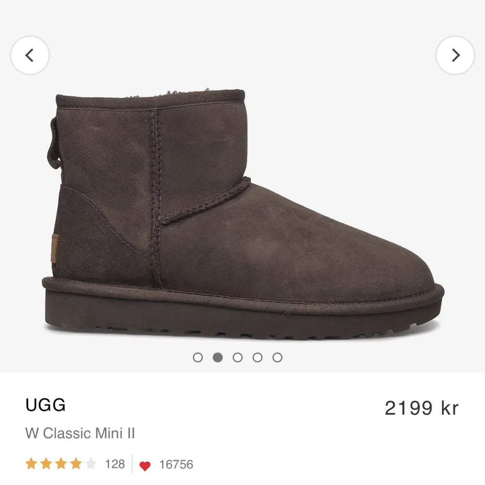 Bruna uggs inköpa förra vintern! Säljer nu pga att dem ej kommer till användning. Hör av dig vid frågor eller intresse 🤗. Skor.