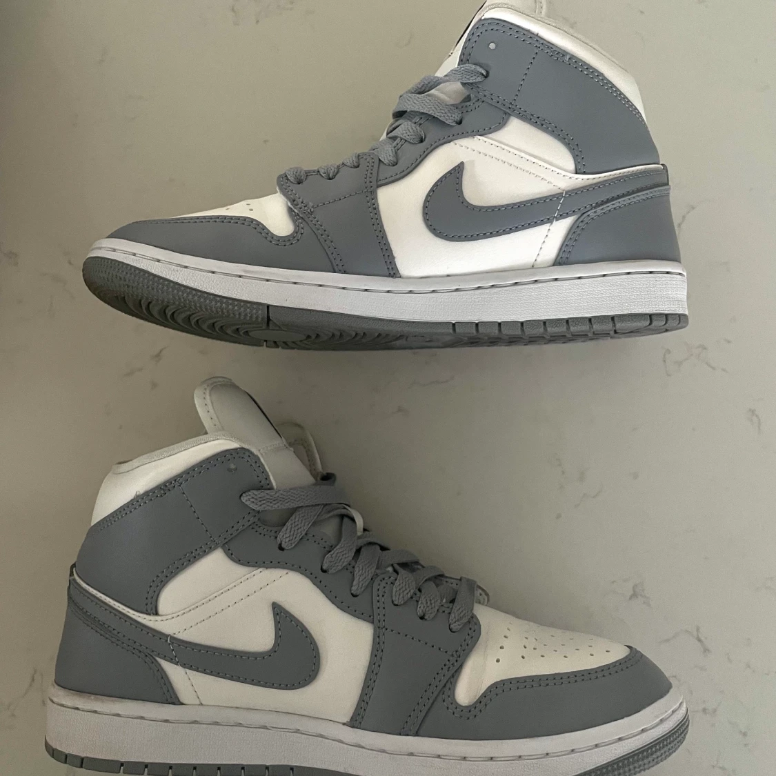 Air Jordan 1 Mid Wmns stealth - 91