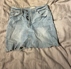 Jeanskjol fina tricot - Jeanskjol från gina 