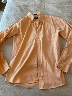 Boomerang skjorta  - Orange Oxford skjorta från Boomerang i fint skick