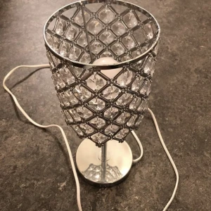 Säljer allt  - Hej jag säljer allt för att jag ska flytta så jag behöver sälja allt akut 50-300kr