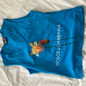 Dolce och Gabbana linne  - 2000’s Dolce och Gabbana linne från en vintage butik i London 