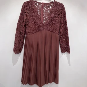 Klänning  - Klänning från Zara Ny