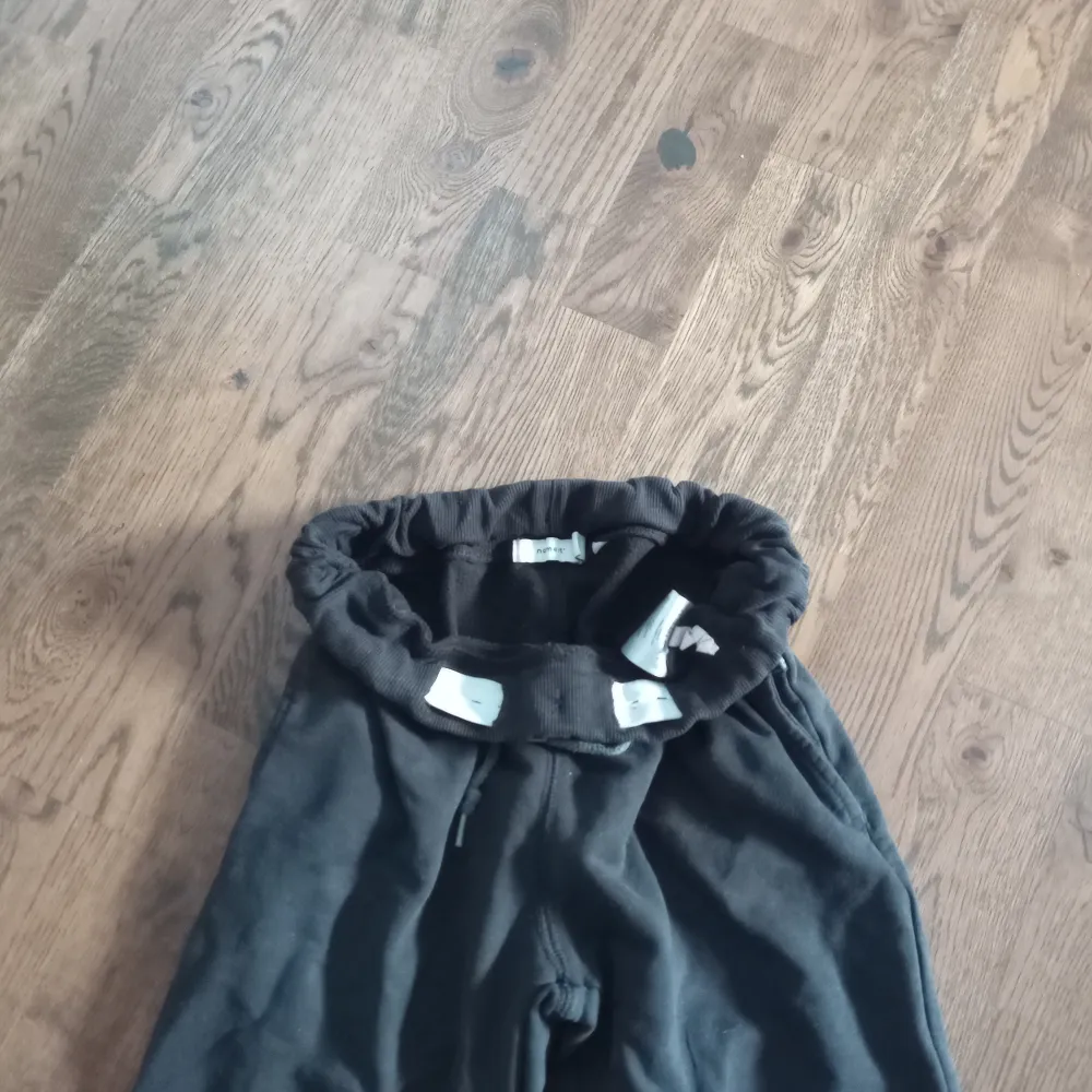 Bra skick. Ni står för frakten. Andvänder bara några gånger . Farkut & Housut.