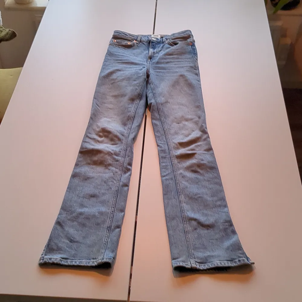 Jeans storlek Xs. Jeans & Byxor.