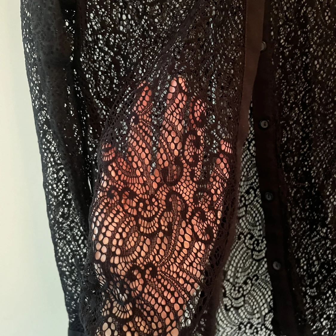 Spetsskjorta - skjorta i spets  - 90