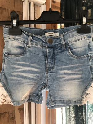 Name IT Jeans shorts Barn - Prislappen borta, men shortsen är endast provade. 
