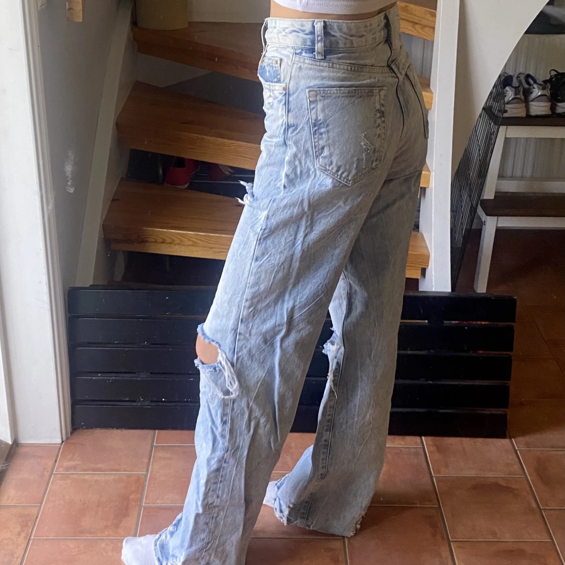Trasiga jeans från Bershka - 90