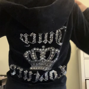 Juicy zip up - Storlek xs inte äkta
