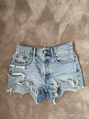 Zara jeans shorts  - Jeans shorts från zara i bra skick💗