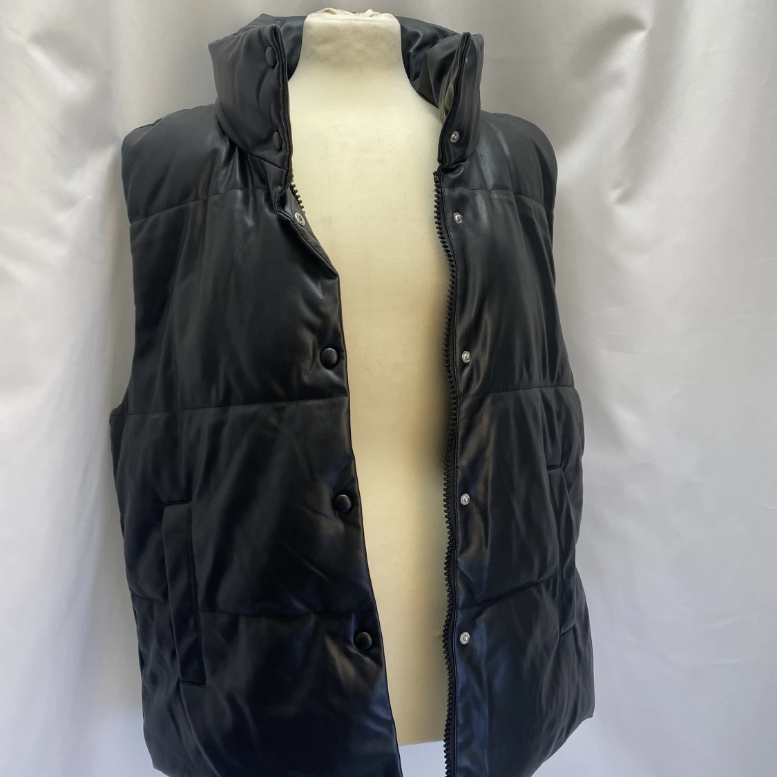 Pull&Bear Skinnväst - 90