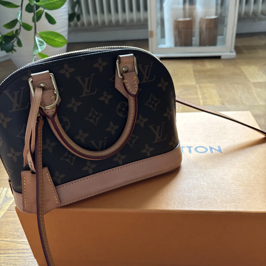Louis Vuitton väska - 91