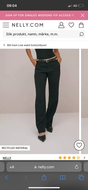 Lågmidjade kostymbyxor  - Säljer mina Lågmidjade kostymbyxor från NELLY i storlek 38, med ett nypris på 500kr 💗 säljer de eftersom de är lite stora för mig 