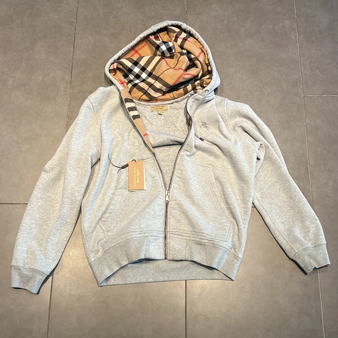 Burberry hoodie 