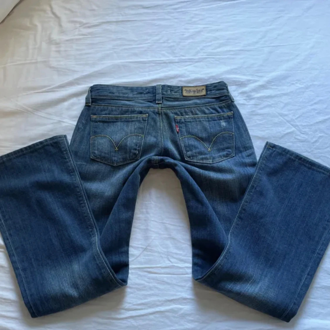 Low waist Levis jeans  - 90