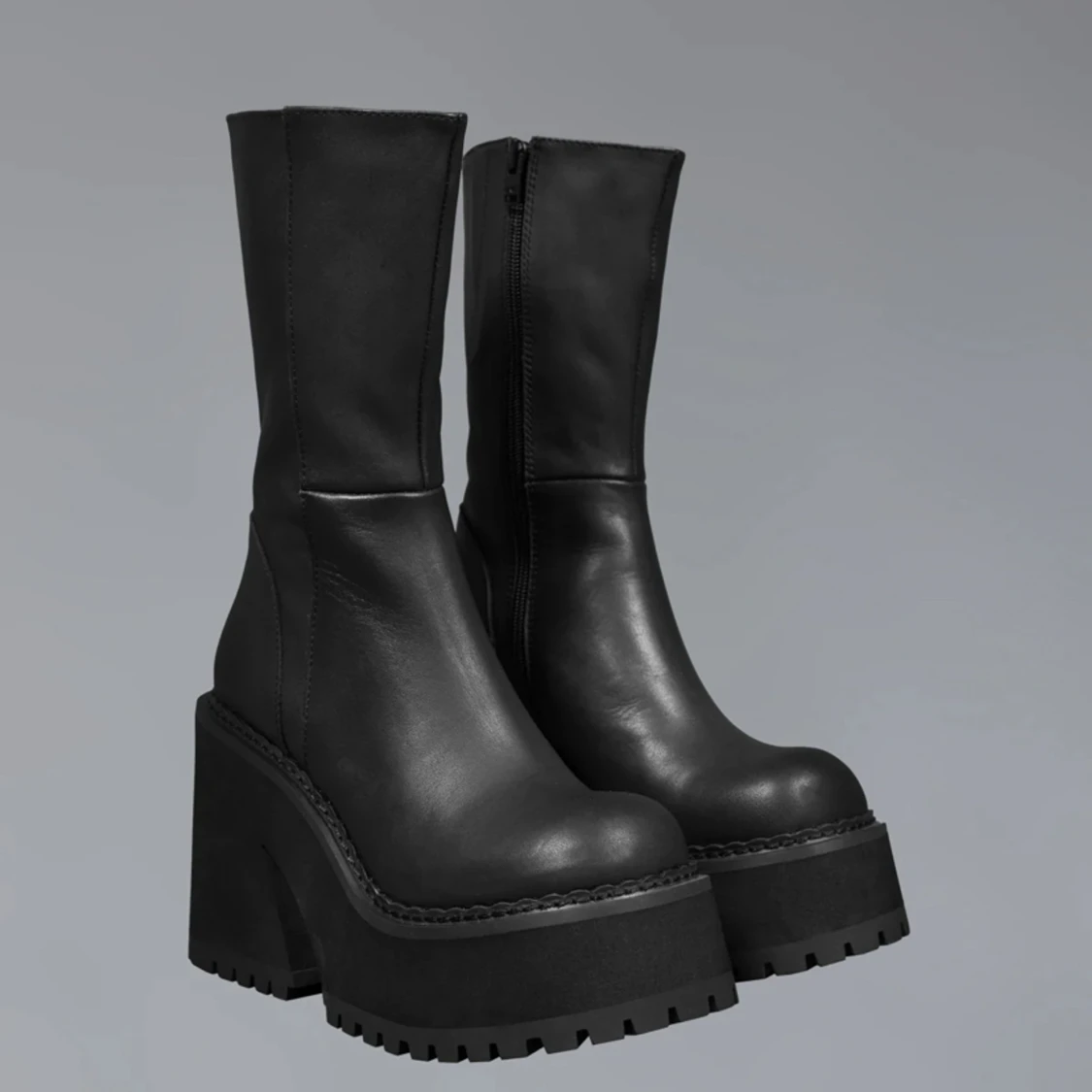 UNIF boots - 91