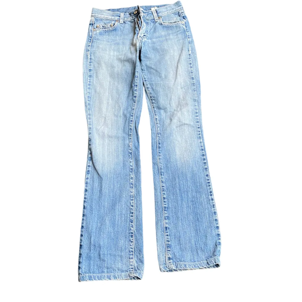 skitsnygga lågmidjade jeans köpta på 2000-talet! . Jeans & Byxor.