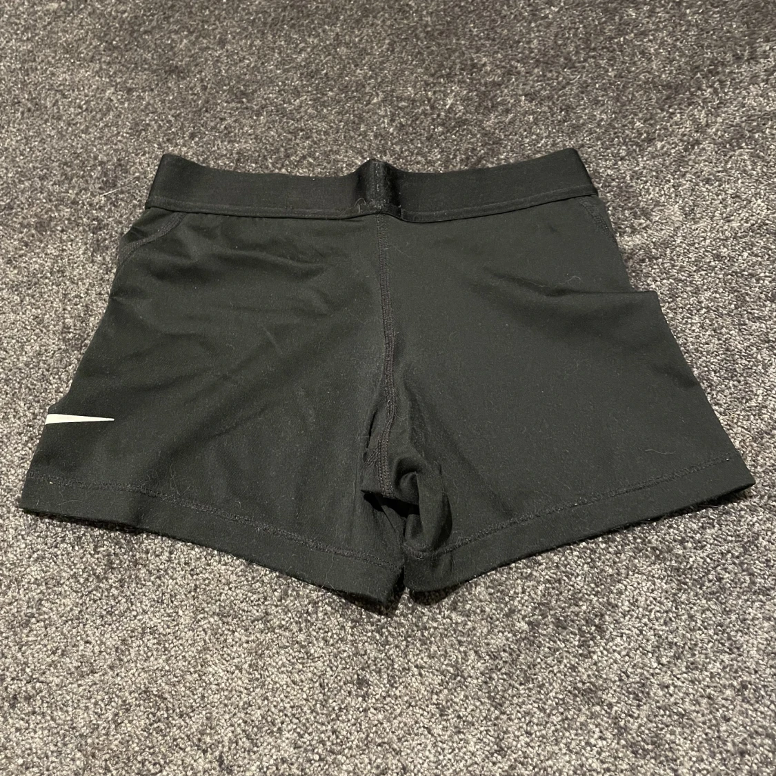 Nike pro shorts - 90