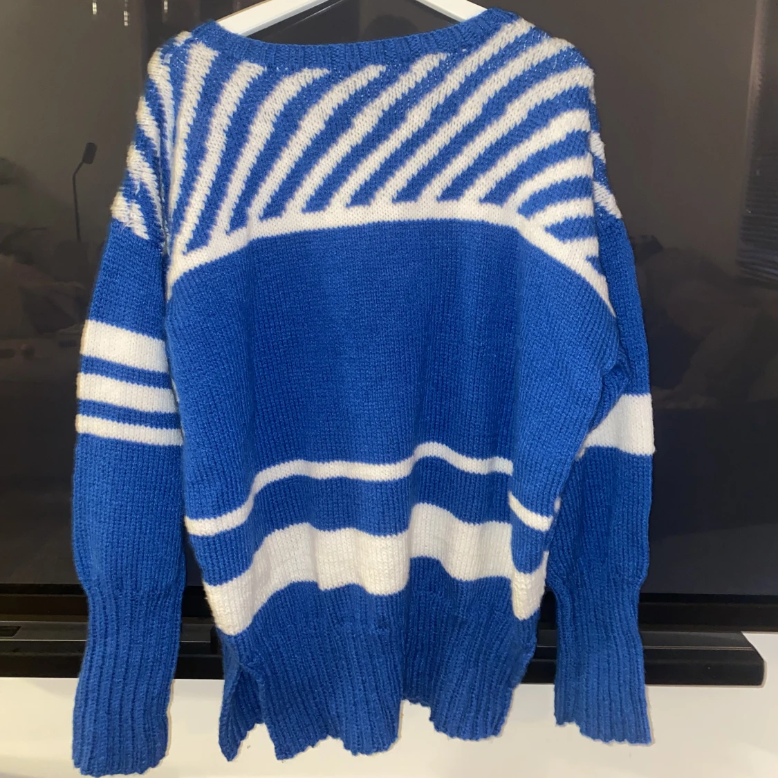 Handmade stickad tröja - 90