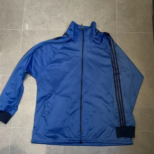 vintage tröja - vintage adidas