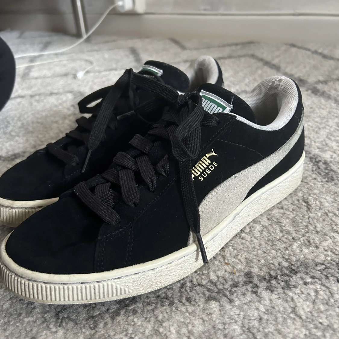 Vintage Puma sneakers