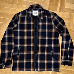 Jacka just junkies - Jacka i storlek M