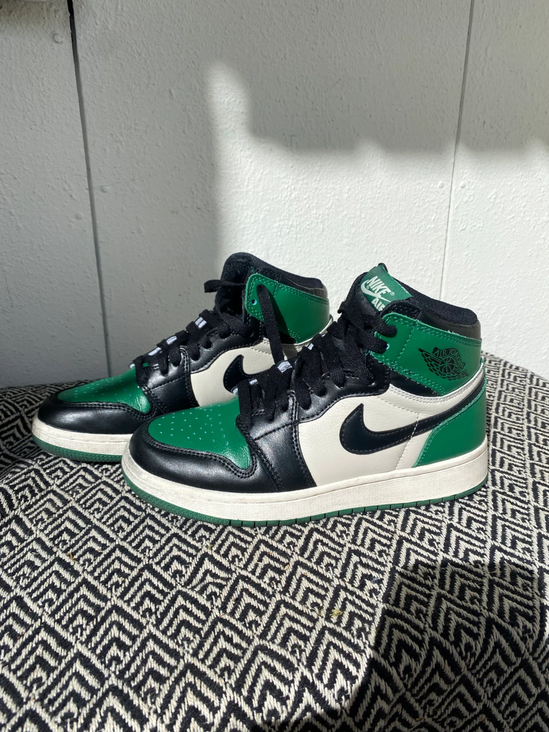 Nike Air Jordan High