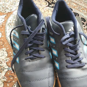 Skor - Inneskor, de är ganska bra