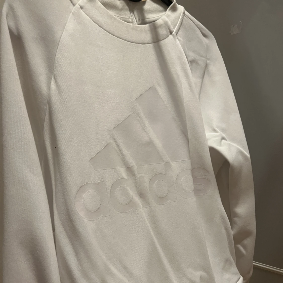 White Adidas sweatshirt  - 90