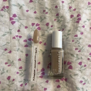 Essie nagellack  - Säljer alla mina nagellack för jag började med gel. Flera färger finns på min profil. DMa vid frågor, endast seriösa köpare tack! Använd helst köp direkt knappen för att säkerställa att du får ditt paket!