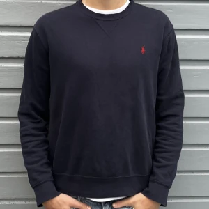Ralph Lauren tröja  - Schysst Ralph Lauren tröja  Skick: 9/10 Storlek: Large