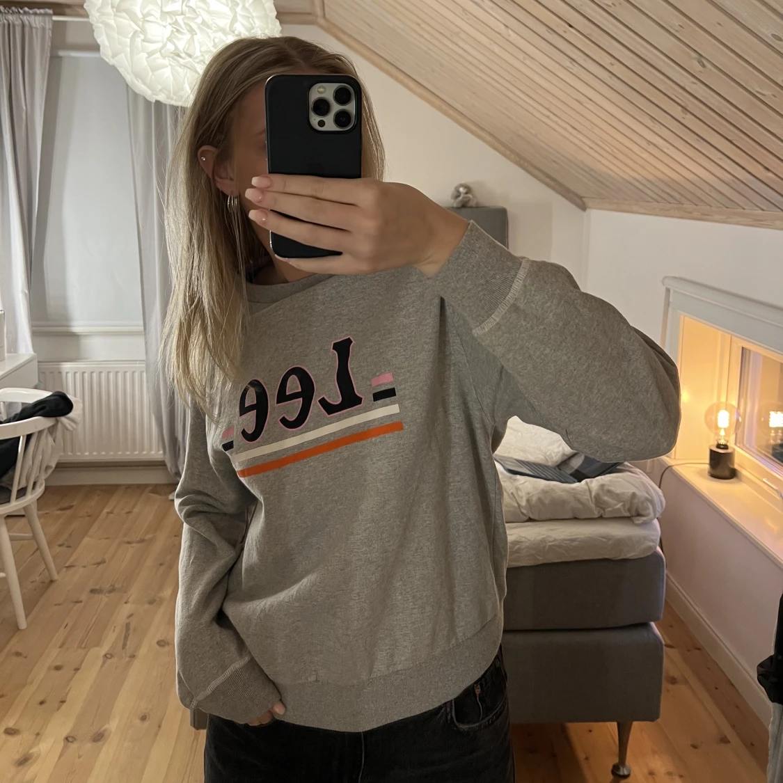 Sweatshirt 